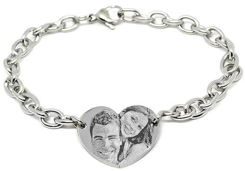 Personalisierbares Herzarmband mit Foto | Damen-Armband aus Edelstahl mit Gravur | Geschenk mit Fotogravur auf Herz-Anhänger