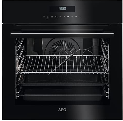 AEG BPE742220B Einbaubackofen / Pyrolyse – Selbstreinigung / Kerntemperatursensor / SoftClosing / Touch-Bedienung / Grillfunktion / Automatikprogramme / Display mit Uhr / A+ / Schwarz