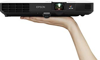 Epson PowerLite 1785W 3LCD WXGA Proyector móvil inalámbrico con Funda de Transporte y ajustes de Imagen rápidos y fáciles. Una solución Brillante Totalmente Equipada para presentaciones y transmisión