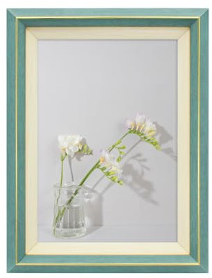 Andiker 7x5 Fotorahmen, Retro Fotorahmen mit Passepartout Hochwertiges Harzmaterial & Unzerbrechlich und Klarglas Fotorahmens zum Aufstellen im Hoch- oder Querformat für Tischdekoration (Grün)