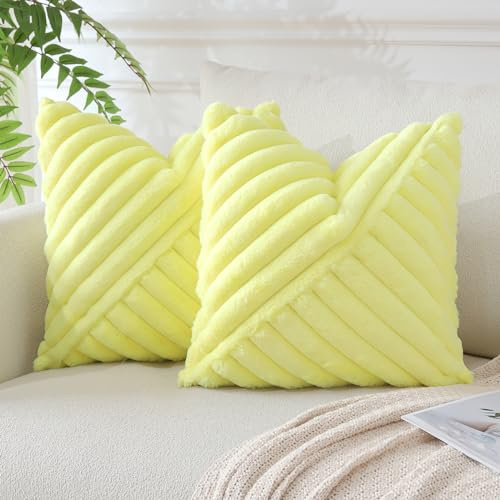 JOTOM 2er Set Kunstpelz Plüsch Kissenbezüge, Dekorative Weich Gestreift Fuzzy Kissenbezug Kissenhüllen Sofakissen Dekokissen Zierkissenbezug für Wohnzimmer Schlafzimmer Deko (40x40cm, Zitronengelb)