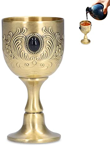 Agatige 30ml Verre Calice Vintage, Relief Fait Main Court Gobelet Vin Kings Royal Calice Saint Calice Doré Gobelets Royaux Médiévales Laiton Vintage Calice Doré, Pour Bar Restaurant Décoration Maison
