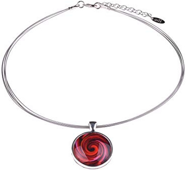 Adi Modeschmuck Halsreif 'Sienna', ein leichter Anhänger aus versilbertem Messing mit farbigen Ornamenten unter einem Glas Cabochon, handgefertigt in Berlin (Dunkelrot)