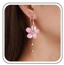 Cybche Boho Acrylic White Crystal Flower Dangle Earrings White Resin Floral Drop Earrings Acrylic Flower Hoop Earring Rhinestone CZ Floral Tassel Earring Jewelry for Women