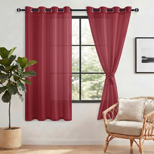 DWCN 2er Voile Gardinen Halbtransparent Kurz mit Ösen Leicht Ösenvorhang | Weinrot, 145x140cm(HxB), Leicht Vorhang mit Vorhang-Krawatten Schienensystem Vorhänge für Wohnzimmer, Schlafzimmer, 2 Stücke
