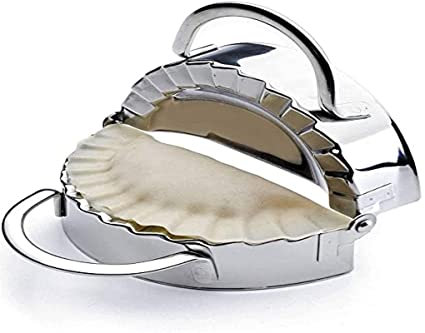 Molde Empanadillas 9.5Cm marca QUTTIN