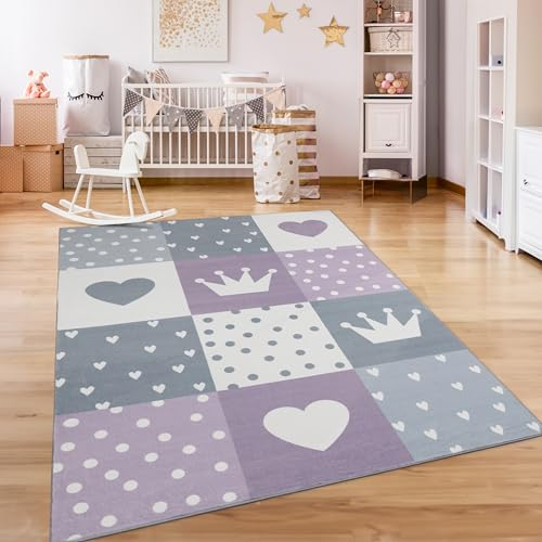 Paco Home Teppich Kinderzimmer Kinderteppich Spielteppich Kurzflor rutschfest Krone Herzen Punkte Sonne Regenbogen Buchstaben, Grösse:160x220 cm, Farbe:Lila