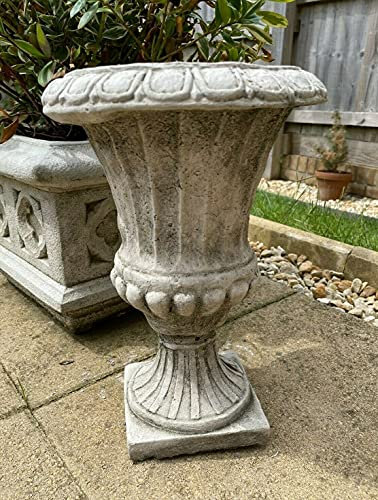 Statua da giardino in pietra scanalata, stile classico, per esterni, decorazione
