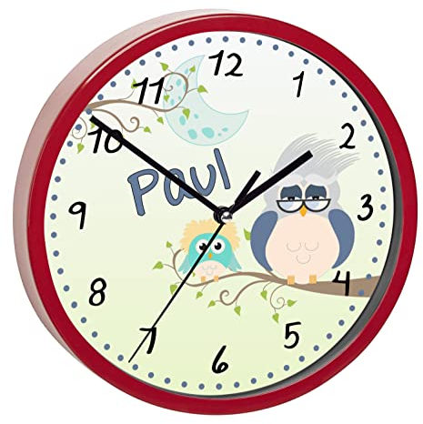 CreaDesign, Wanduhr für Kinderzimmer Eule Opa, Kinderuhr rot mit Quarz Uhrwerk, personalisiert mit Name, Durchmesser 19,5 cm