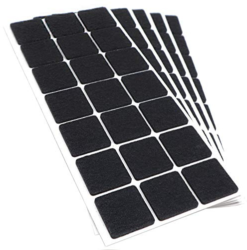 Adsamm® / 105 x Selbstklebende Filzgleiter/Schwarz / 30x30 mm/Quadratisch/Möbelgleiter aus Filz mit 3.5 mm Stärke/Möbel- und Bodengleiter
