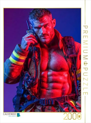 Puzzle · Sexy Feuerwehrmann mit freiem Oberkörper und Funkgerät