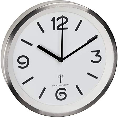 TFA 60.3535 Horloge murale analogique radio-pilotée avec éclairage nocturne (argent avec piles)