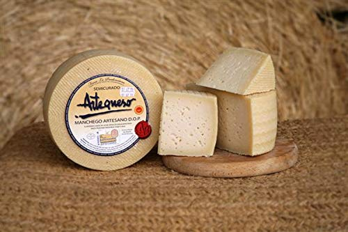 QUESOS MANCHEGOS ARTESANOS SEMICURADOS EN VARIOS TAMAÑOS CON DENOMINACIÓN DE ORIGEN (GRANDE DE 3KG)