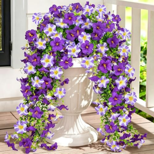 Kunstblumen Hängend 4 Stück Künstliche Hängepflanzen wie Echt Künstliche Blumen Balkonpflanzen Outdoor Wetterfest UV-beständig Fake Petunien Blumenstrauß für Draußen Hochzeit Balkon Garden (Lila)