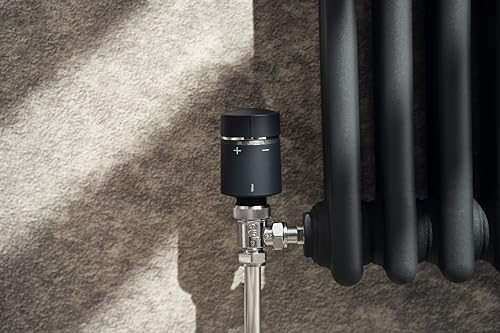 Schneider Electric Wiser Heizkörperthermostat, Steuerung per App oder manuell, Zigbee, über Hub kompatibel mit Matter, Alexa, Google, Apple, schwarz, Artikelnummer CCTFR6101