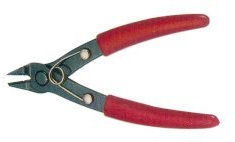 Euroconnex - TENAZA PARA CORTAR, CON UN PEQUEÑO AGUJERO PARA PELAR CABLES DE Ø 0.5-0.8mm