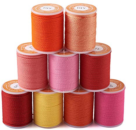 Cheriswelry Fil de polyester ciré, 1 mm, 9 rouleaux, rond, torsadé, cordon de perles tressé avec bobine pour la fabrication de bijoux, bracelet, macramé, 9 couleurs