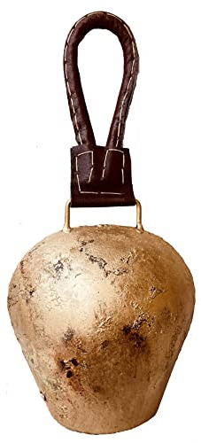 Cloche géante rustique en forme de vache avec revêtement en laiton