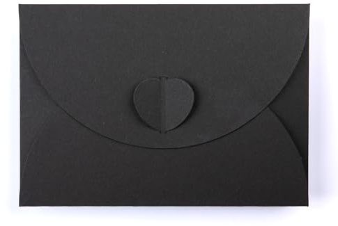 PresentFill® Briefumschläge (50 x Stück) DIN C6 ohne Fenster mit Herz Verschluss in Schwarz - aus 210 / gm² starkem 100% Recycling Vintage Kraftpapier im Format 162 x 114 mm