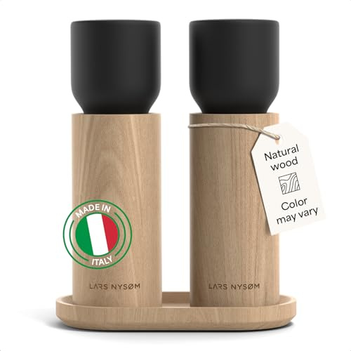 LARS NYSØM Moulin Sel et Poivre Manuel en Bois avec Plateau – Broyeurs Réglables en Céramique – Moulins Poivre Èlégant set en Hêtre pour Cuisine ou Table à manger (Carbon Black)