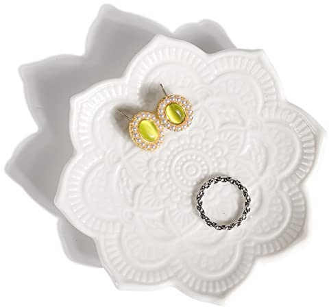 Titanape White Mandala Ring Holder Dish, Ceramic Decorative Ring Holder for Jewelry, Round Trinket Dish Tray Key Bowl for Rings Earrings Necklace Organizer for Engagement Wedding Birthday Gifts