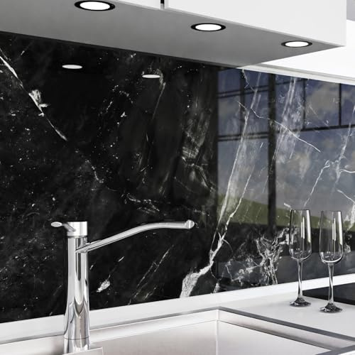danario Rivestimento Paraschizzi Cucina Adesivo da Parete - Effetto Vetro - Spesso e Rigido - Ignifugo e Resistente all'Acqua - 0,8 mm - Marmo Nero - 60 cm x 340 cm