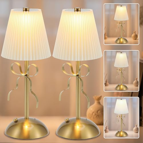 WLHBF 2er Set LED Akku Tischlampe Gold, Touch dimmbar, 3 Lichtfarben | Zwei Leuchten im Schleifen-Design mit Plisseeschirm; kabellos für Nachttisch, Kommode, Sideboard und Schlafzimmer