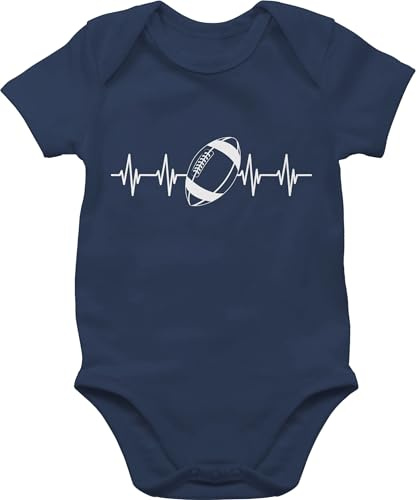 Baby Body Kurzarm - Sport & Bewegung - Football Herzschlag - weiß - 6/12 Monate - Navy Blau - basketball outfit 25. geburtstag american babysachen mit babykleidung jungs babybody junge bodys kinder