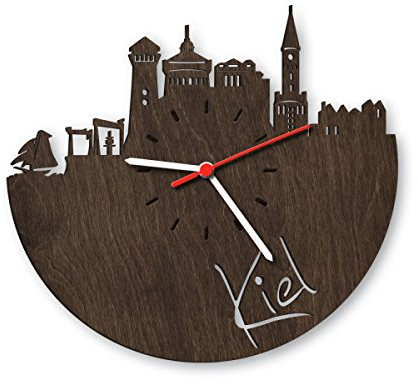 GRAVURZEILE Kiel Wanduhr aus Eichen-Holz geräuchert Design Uhr aus Echtholz Wand-Deko Originelle Wand-Uhr Moderne Wand-Uhr im Skyline Design Wand-Dekoration aus Natur-Holz