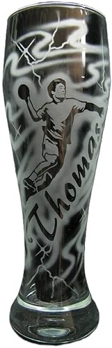 Weizenglas 0,5 l mit Gravur Handball Handballer und Name personalisiert Glas Bierglas Weizenbierglas Weißbierglas individuell Geschenk Ballsport