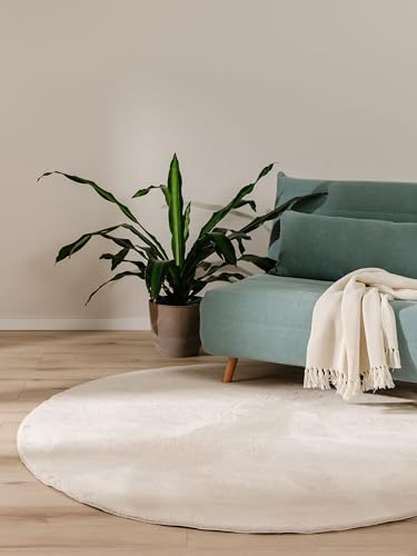 benuta Basic Alfombra Salon Furry - Beis Redonda 120 cm - De Piel sintética - Suave para Sala y Dormitorio - Base Antideslizante - Lavable - Compatible con calefacción bajo Suelo