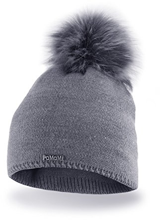 PaMaMi Slouch Beanie für Damen 17504 | warme Strickmütze mit Bommel | gestrickte Bommelmütze | Fellbommel Mütze für Winter | weiche Wintermütze | Farbenauswahl