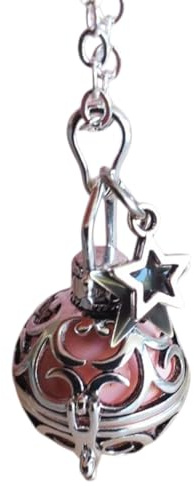 Naïris bijoux Engelsrufer aus Silber mit Kette, Arabeskenkäfig, Kugel hellrosa, mit grauem Stern und silberfarbenem Stern, Modell Budiman