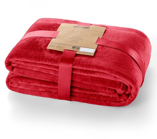 DecoKing Couverture Polaire 220 x 240 cm Plaid Doux en Microfibre pour Lits Canapés Chaises et Divans Style Scandinave Chaude Légère et pour Toutes Les Saisons Rouge Mic