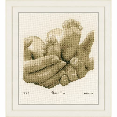 Vervaco Gezählter Kreuzstich Stickpackungen Stickset Baby Geburt Baby's Füßchen Wanddekoration Handarbeit Set für Erwachsene Kreatives Handwerk ca. 22 x 23 cm Geburt Geschenk Hausdeko