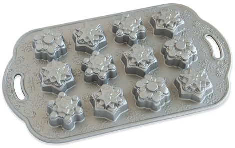 Nordic Ware Frosty Flakes Pfanne, Aluminiumguss Schneeflocke Mini Kuchenform Premium Kuchenform Made in The USA, Farbe: Silber, 2 Tassen Fassungsvermögen