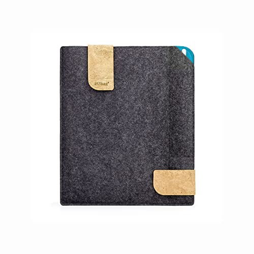 Stilbag Filztasche für Amazon Kindle Scribe (2022) | Etui Case aus Merino Wollfilz und Kork mit Pencil Fach | Modell KUNO e-Ink Tablet Schutz-Tasche Made in Germany (Anthrazit - Azur)