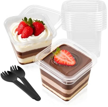 MeYuxg 360ml Dessertgläser Plastik mit deckel, 50 Stück Dessertbecher Plastik mit 50 Stück Löffeln, Wiederverwendbar Quadratische Dessertschalen für Tiramisu Desserts Pudding Mousse Eis