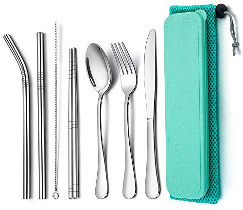 TEAMFAR Campingbesteck, 9-teilig Outdoor Reisebesteck Wanderbesteck aus Edelstahl, Picknick Besteck Set mit Messer Gabel Löffel, Essstäbchen, Metallstrohhalme, Reinigungsbürste, Grün Etui & Tasche