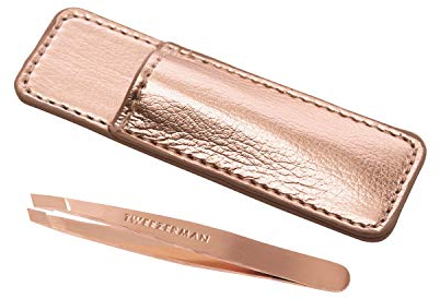 TWEEZERMAN Mini Set de Pinzas con Estuche de Cuero, Punta Inclinada para Depilar las Cejas, Tamaño de Viaje, Oro Rosa