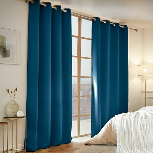 Générique Paire de Rideaux uni occultant prêt a Poser 2x140x240 Opaque 8 Anneaux Polyester Existe en Plusieurs Couleurs (Bleu petrole)