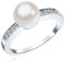 Rafaela Donata Damen-Ring 925/- Sterling Silber mit Muschelkernperle 8 mm Rund Weiß und Zirkonia - Silberring mit Perle und Zirkonia Perlenring