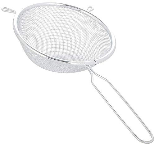 Chef Aid Setaccio in metallo con manico lungo 7 cm, strumento essenziale da cucina e ideale per scolare, scolare, lavare e un'ampia gamma di alimenti, con una rete fine per una maggiore facilità d'uso