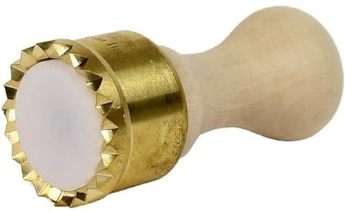 Tagliapasta Ravioli Former | Praktischer Ravioli-Ausstecher aus Runde Messing 50 mm mit Holzgriff und Auswerfer | der ideale Ravioli-Maker