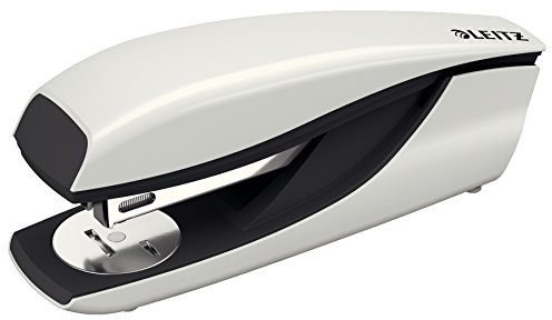 Leitz Pappershäftapparat för 30 ark, häftapparat av metall med plastelement, inkl. 200 häftklamrar, NeXXt-serien, grå, 55020085