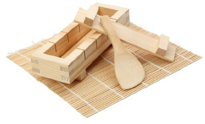 Dexam 17841090 Bamboo Sushi Making Kit | Easy-to-use set creates uniform Japanese rolls; durable, hand-washable natural components suited for home dining.
