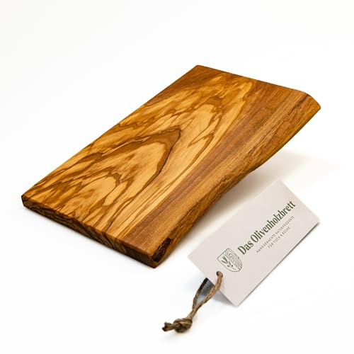 DAS OLIVENHOLZBRETT ®, Schneidebrett Massivholz, Kräuterbrett, Frühstücksbrett aus Holz, Olivenholz mit einer Seite Naturkante, 30 x 17 x 2cm | vielseitig einsetzbares Olivenholzbrett/ Frühstücksbrett aus Holz/ Naturkante/rustikal/allrounder in der Küche!