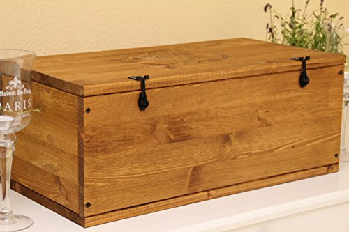 Uncle Joe´s Holzkiste Schatulle Schmuckkästchen Vintage shabby chic Landhaus Massivholz nussbaum