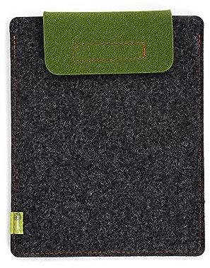 ALMWILD® Hülle für iPad Pro 11 und 9.7, sowie für iPad Air 4+5 10.9 und 9.7. Sleeve aus Filz in Schiefergrau. Verschlußlasche in Moosgrün.