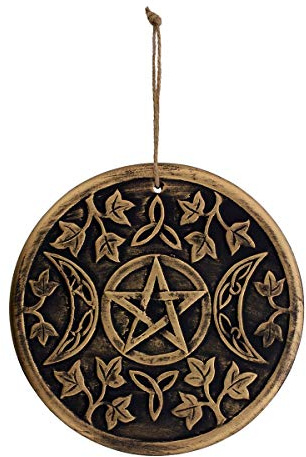 Lisa Parker Terrakotta-Wandschild „Triple Moon“.